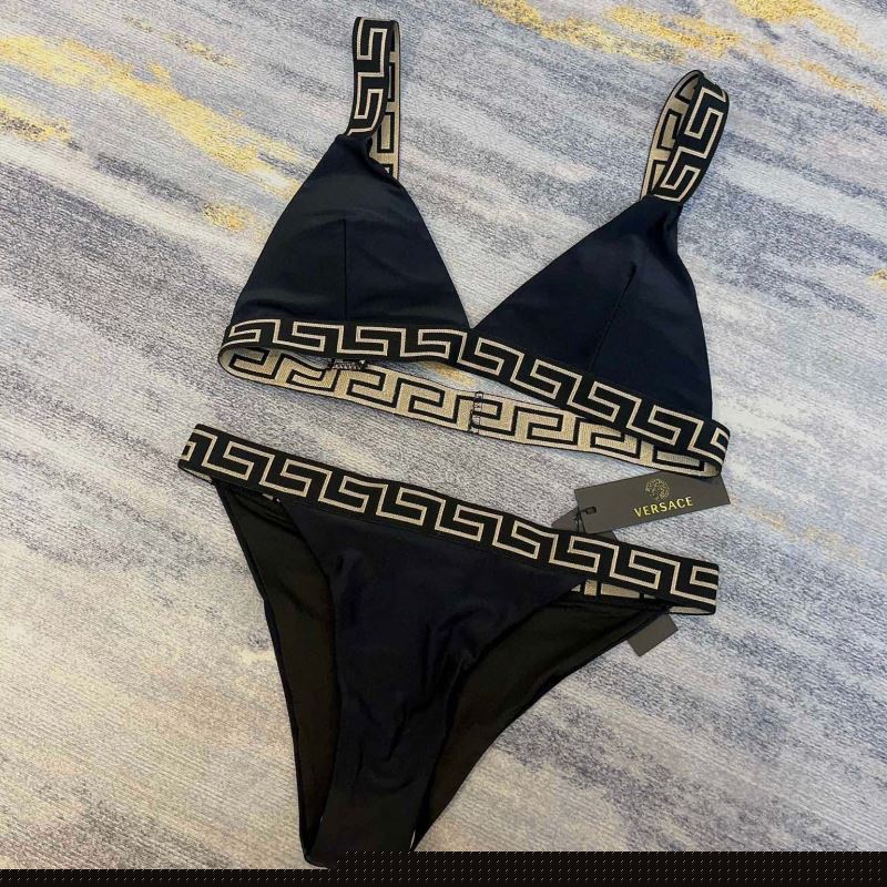 VERSACE